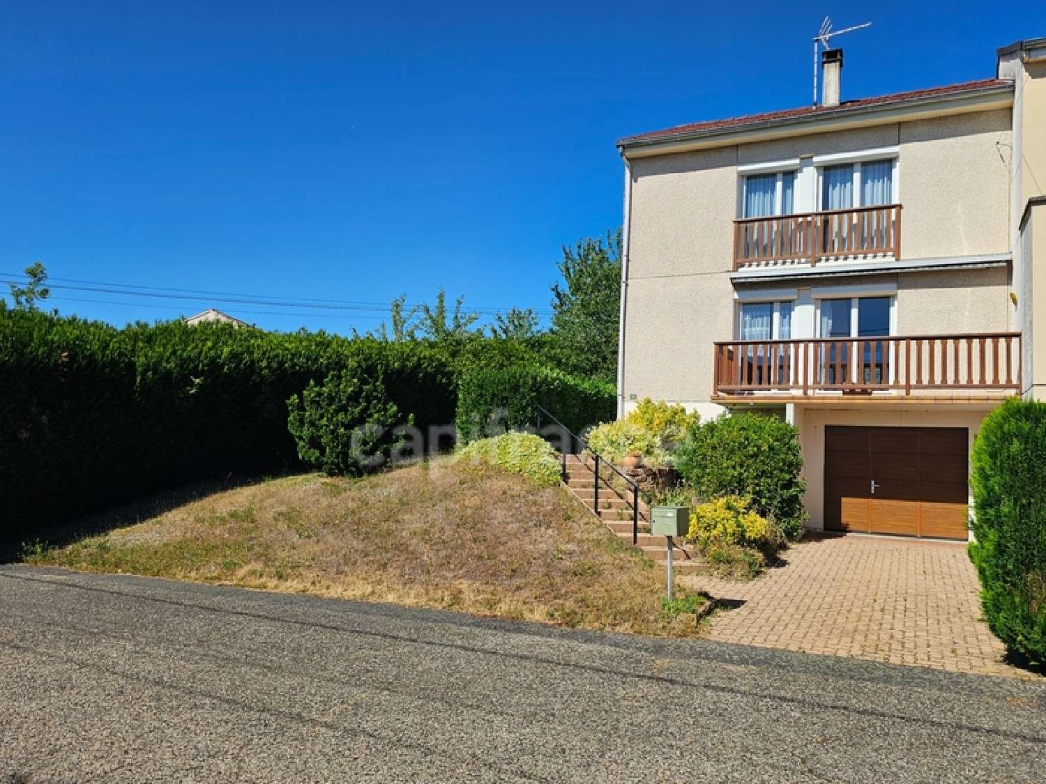 à vendre maison Panissières Loire 1