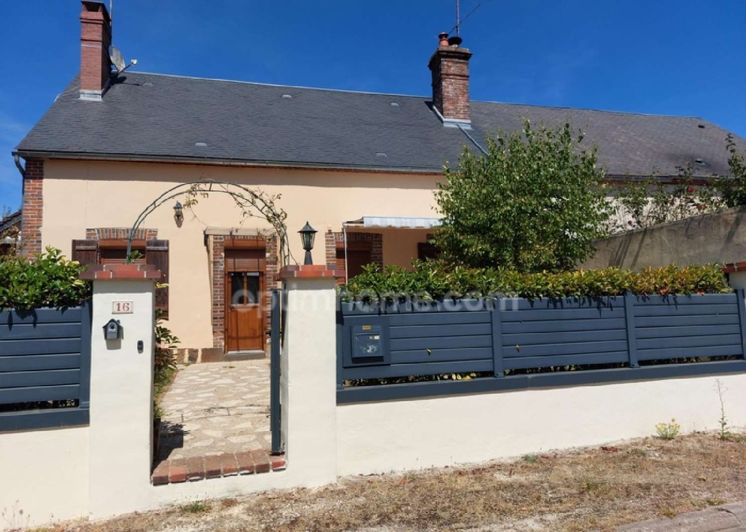  for sale house Ronchères Yonne 1