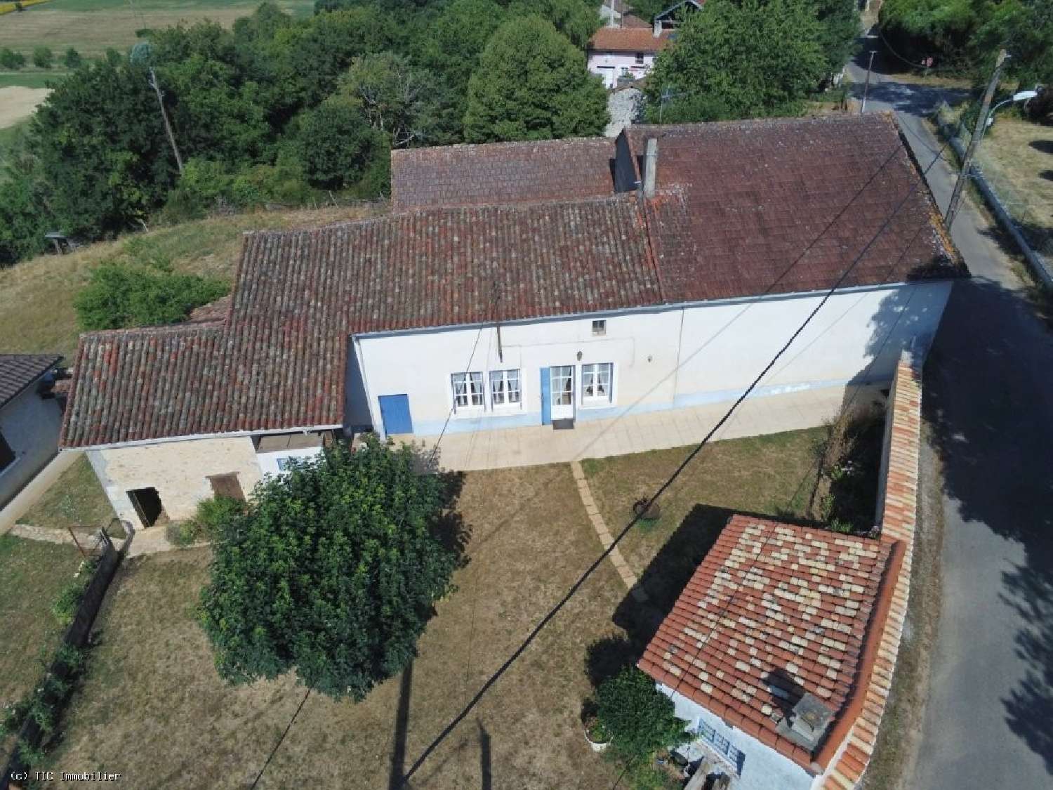 te koop huis Ruffec Charente 1