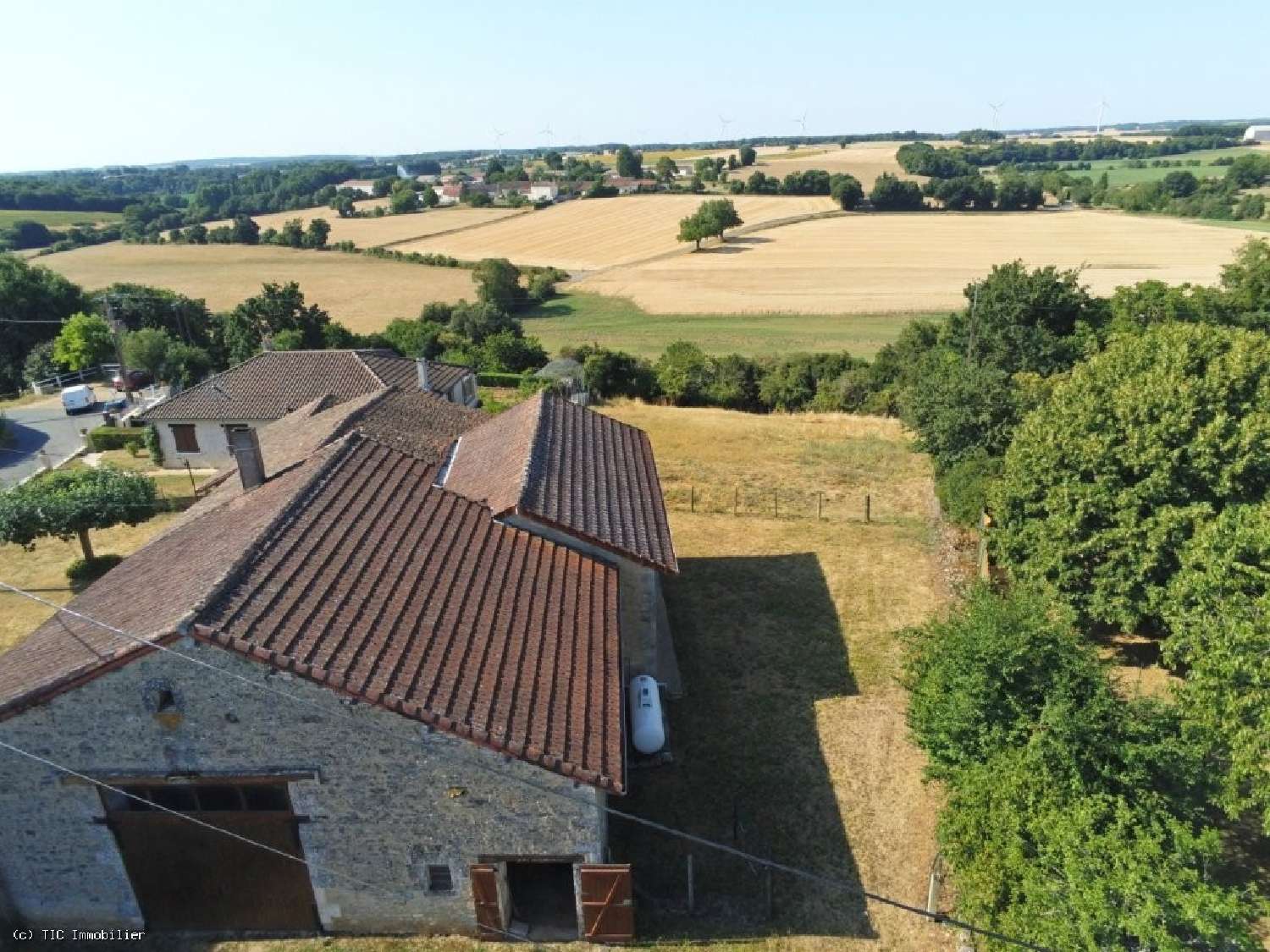te koop huis Ruffec Charente 2