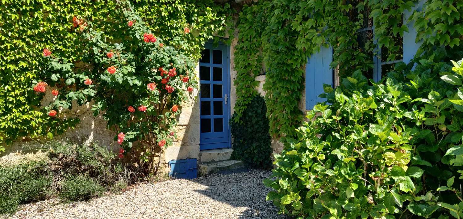  for sale house Ruffec Indre 5