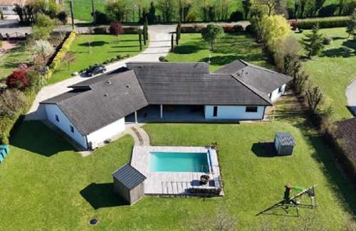 Ruffec Charente casa foto