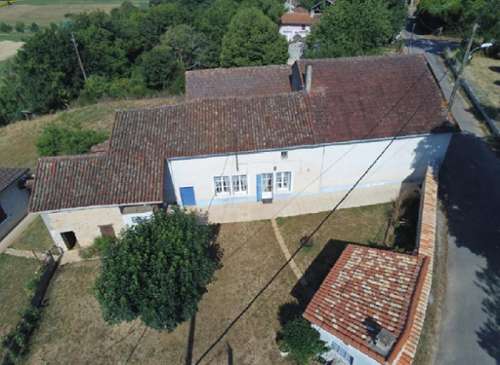 Ruffec Charente huis foto 7371422