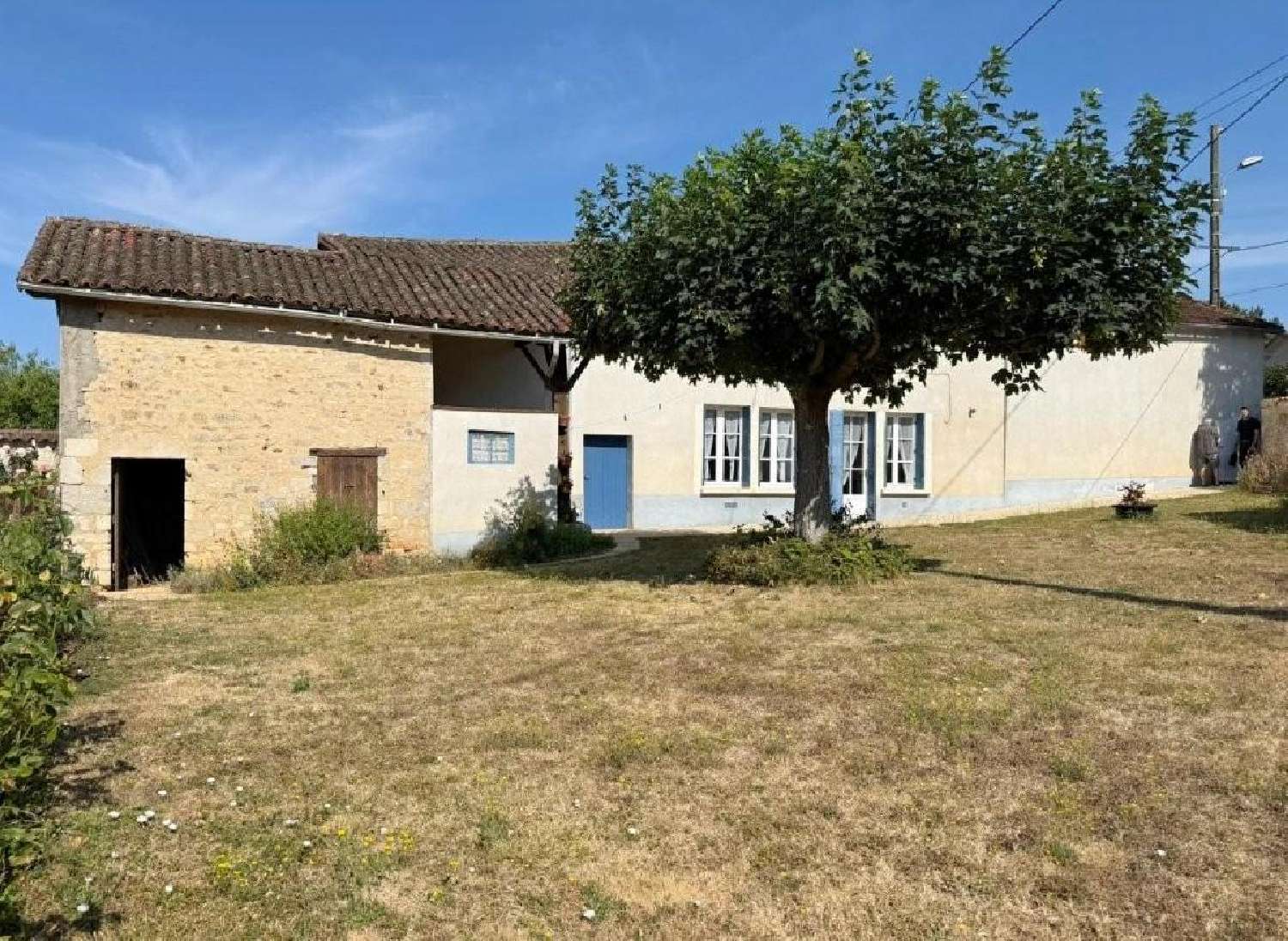 te koop huis Ruffec Charente 4