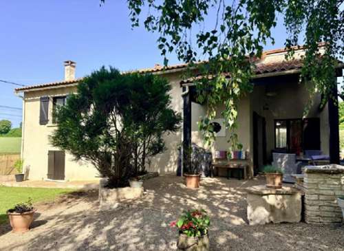 Ruffec Charente huis foto 7371426