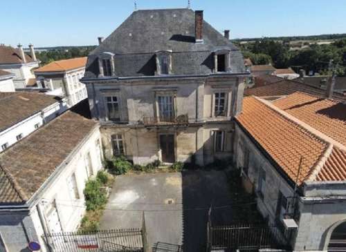 Ruffec Charente house foto 7372173