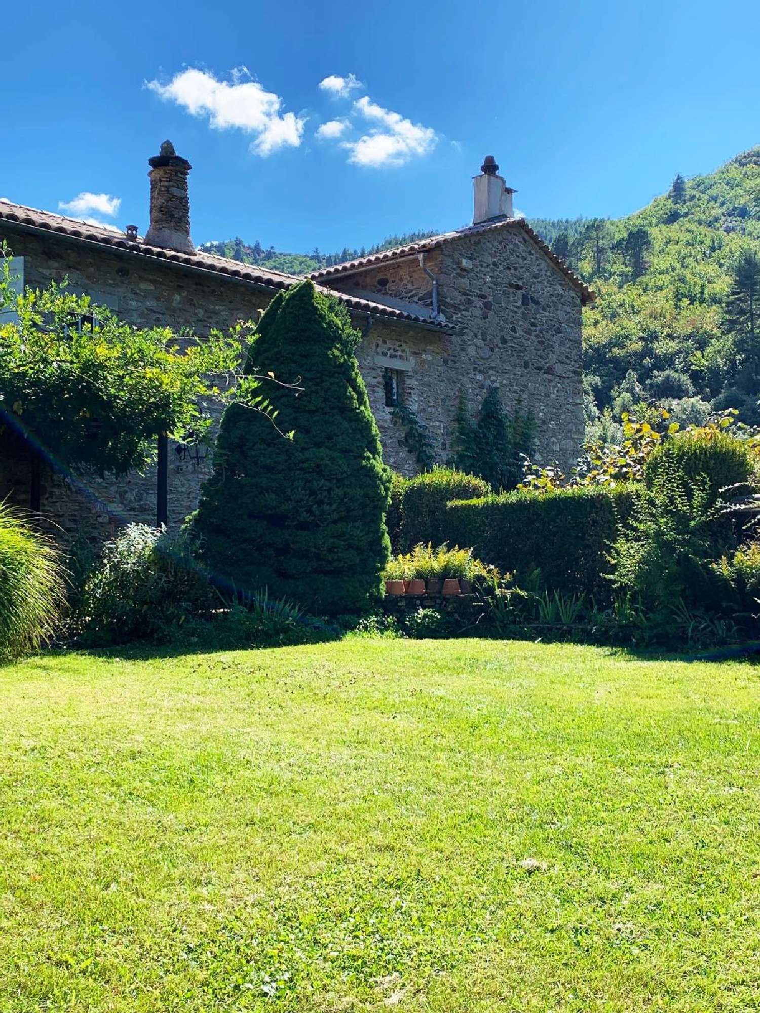 en venta casa Saint-André-de-Valborgne Gard 1
