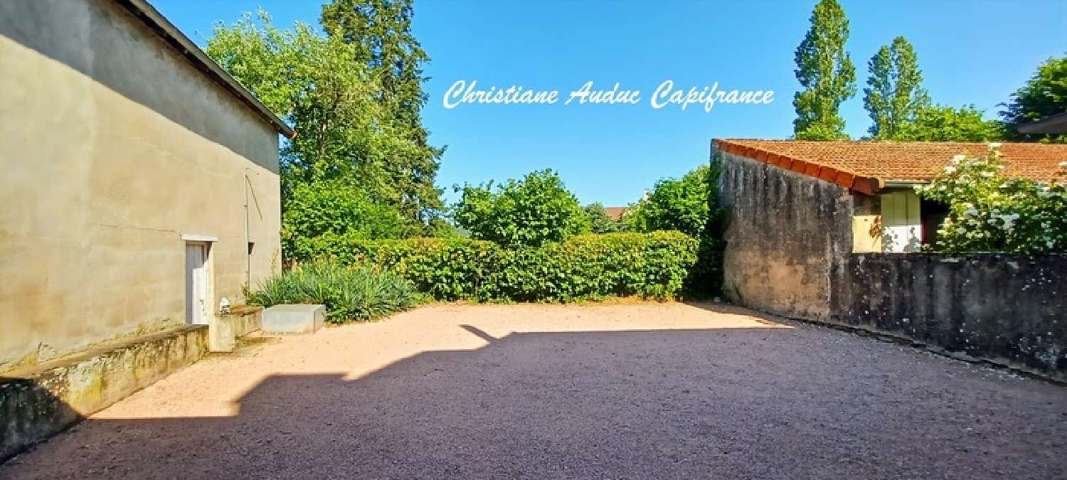  te koop huis Saint-Bonnet-de-Joux Saône-et-Loire 2