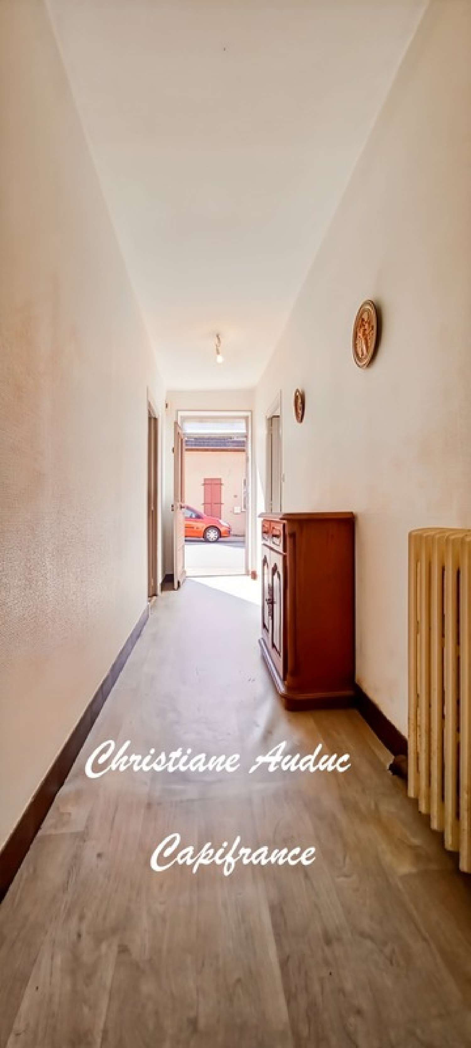  te koop huis Saint-Bonnet-de-Joux Saône-et-Loire 7