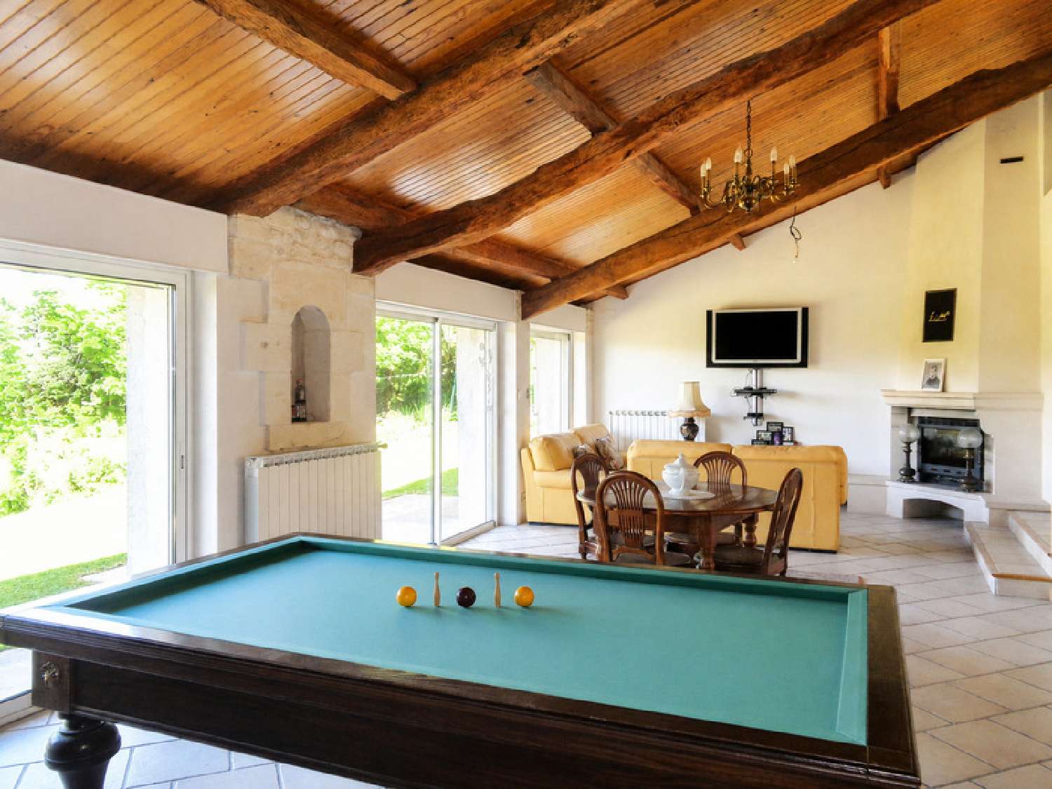 for sale house Saint-Ciers-du-Taillon Charente-Maritime 8
