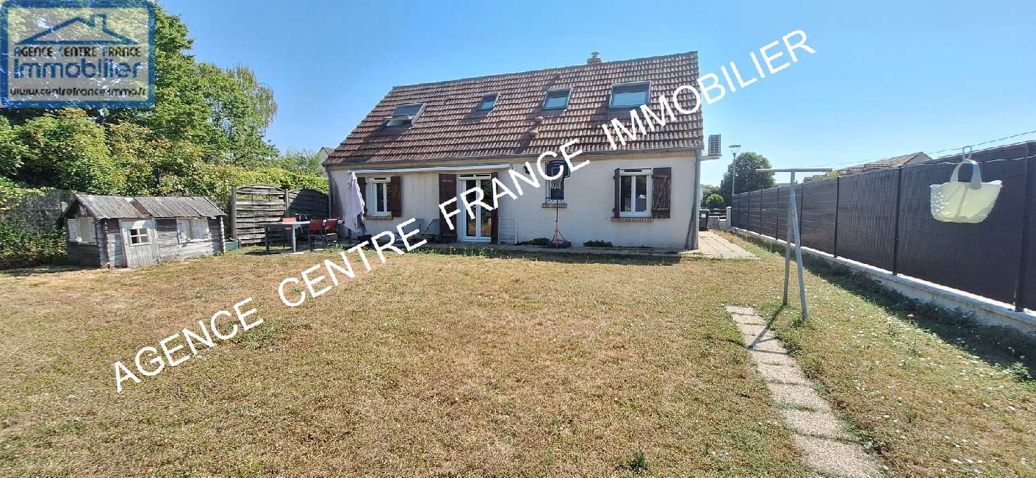 te koop huis Saint-Doulchard Cher 2