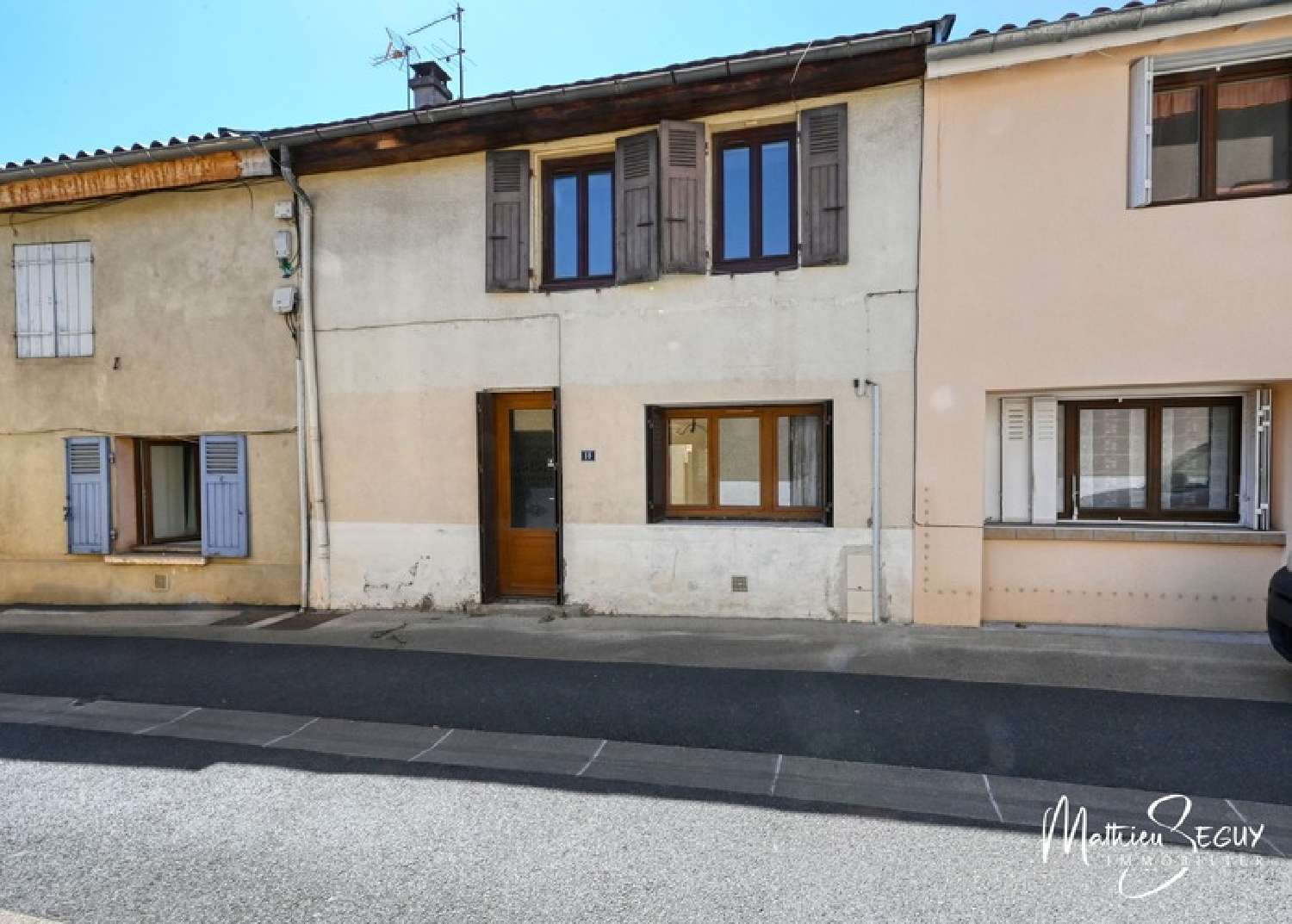 for sale house Saint-Genis-Laval Rhône 2
