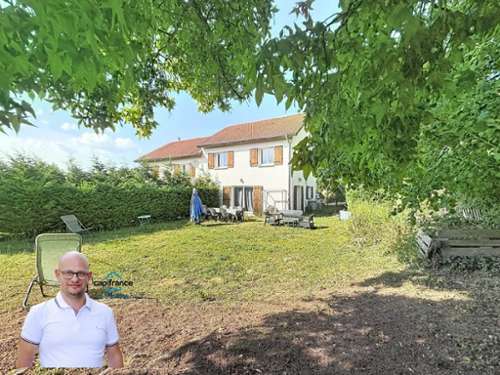 Saint-Genix-sur-Guiers Savoie huis foto 7380385