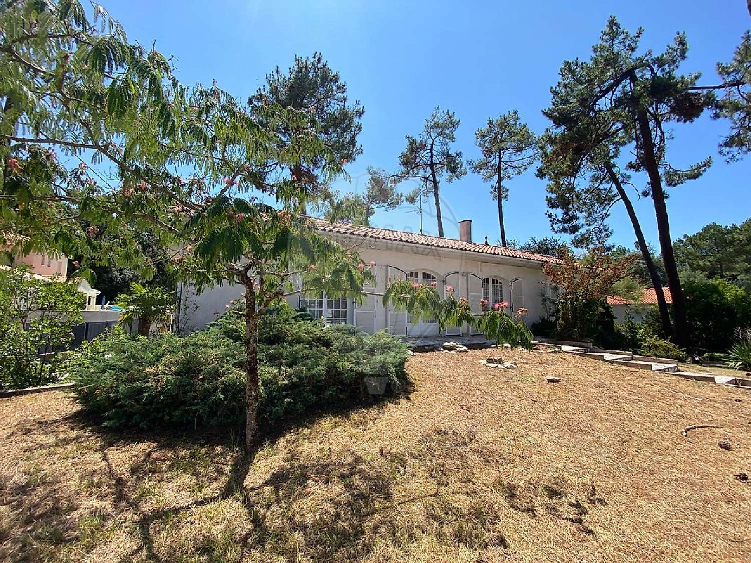 for sale house Saint-Georges-de-Didonne Charente-Maritime 1