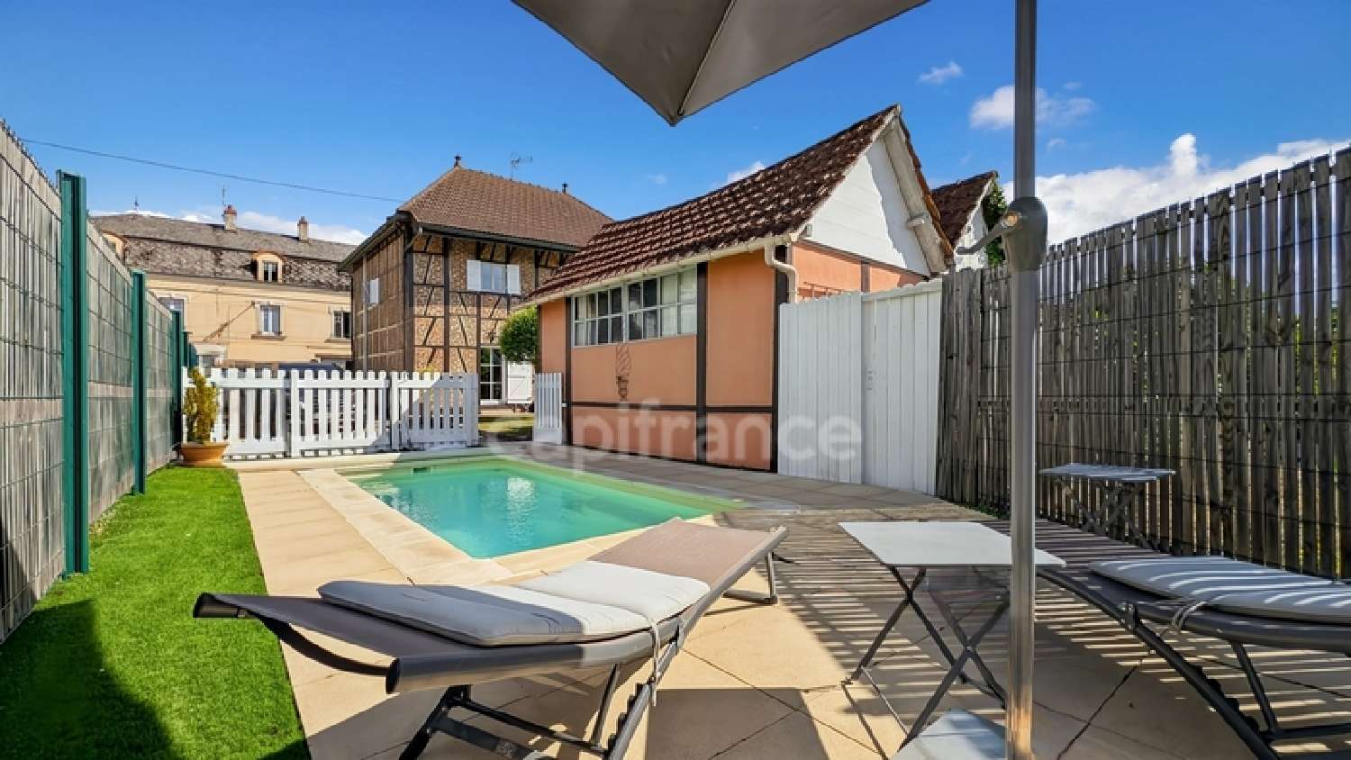  à vendre maison Saint-Germain-du-Bois Saône-et-Loire 3