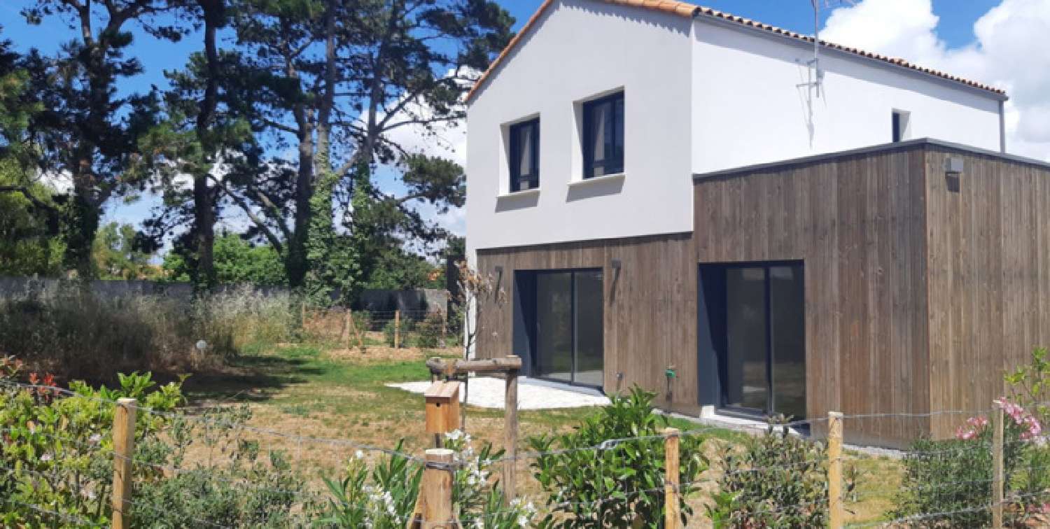  à vendre maison Saint-Hilaire-de-Riez Vendée 1