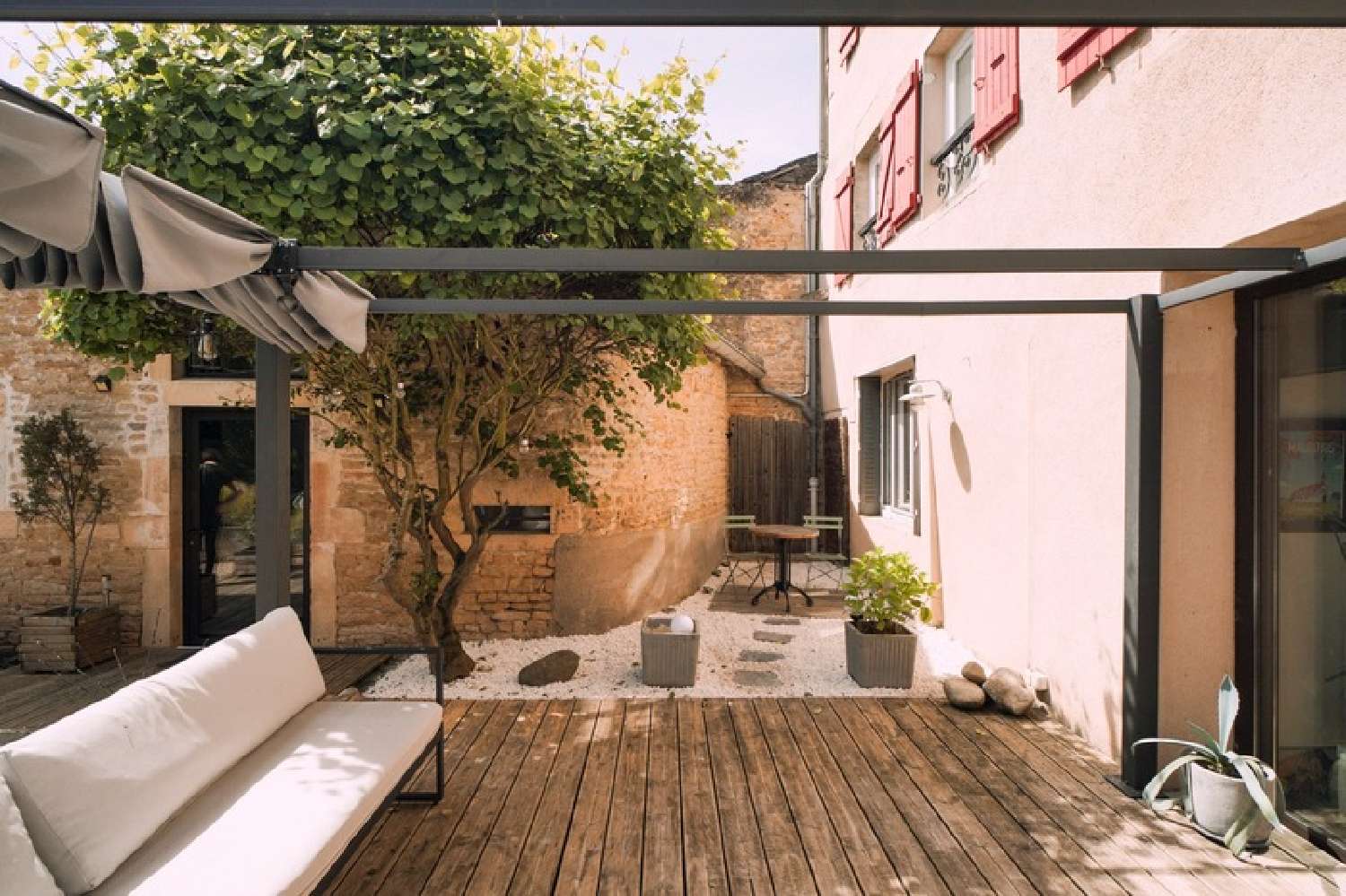  for sale house Saint-Jean-le-Priche Saône-et-Loire 6