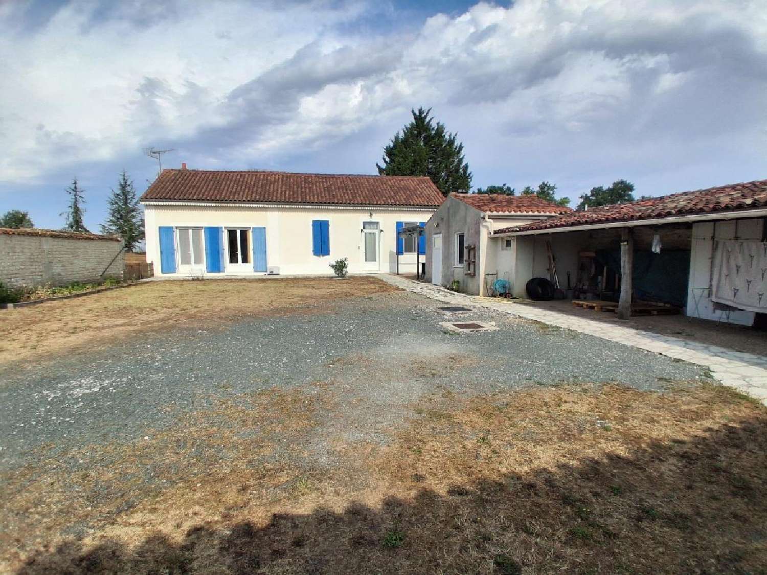 kaufen Haus Saint-Julien-de-l'Escap Charente-Maritime 1