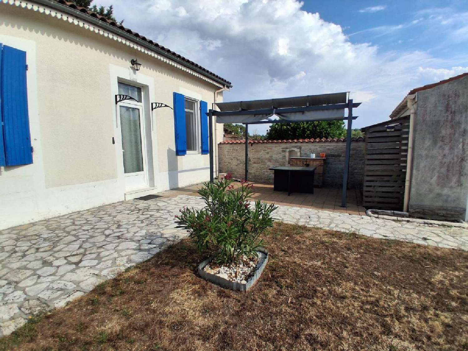 kaufen Haus Saint-Julien-de-l'Escap Charente-Maritime 2