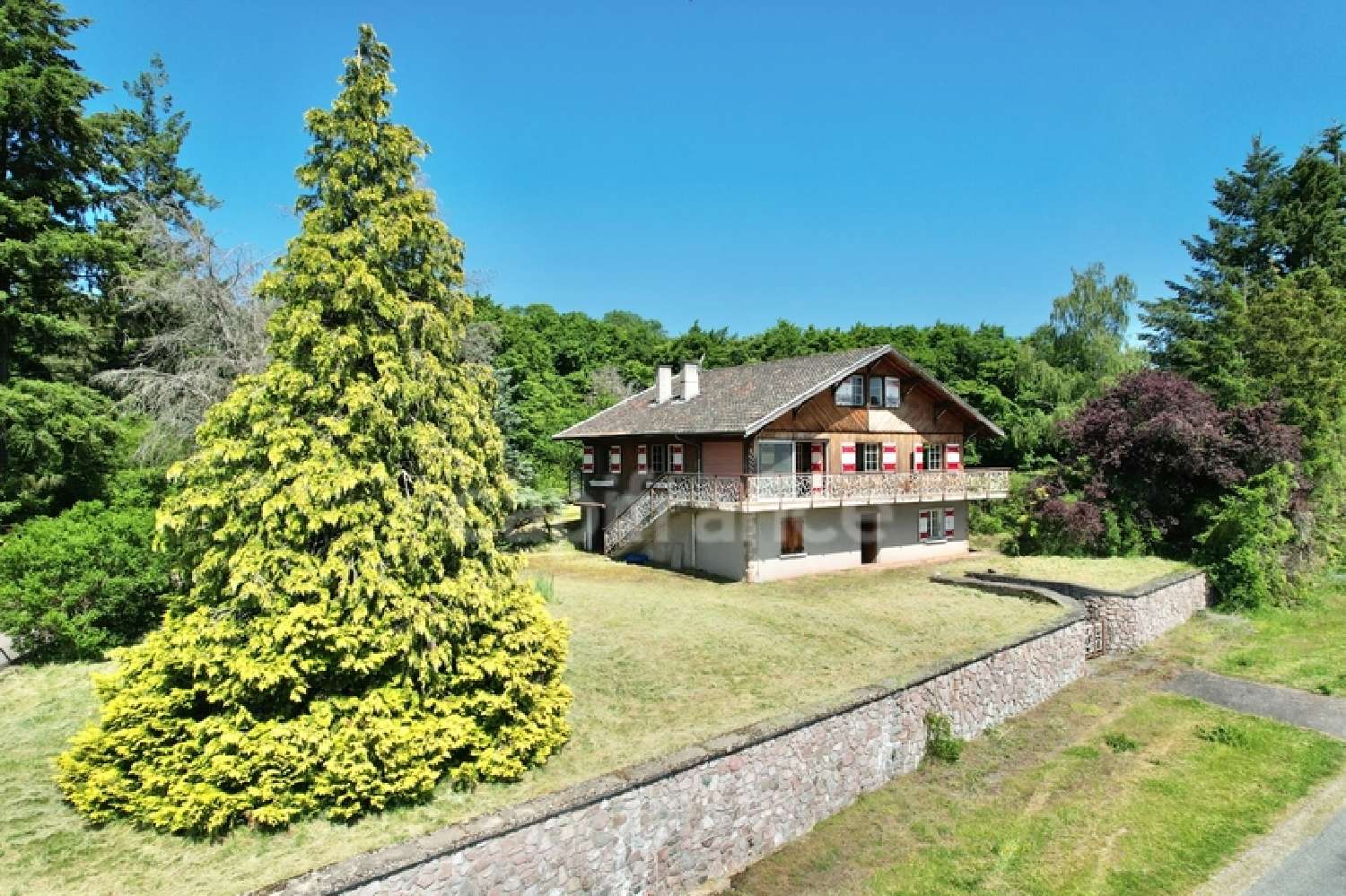 à vendre maison Saint-Just-en-Chevalet Loire 2