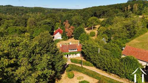  te koop huis Saint-Léger-Vauban Yonne 2