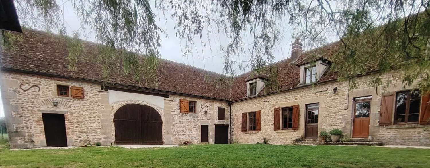  for sale house Saint-Malo-en-Donziois Nièvre 3