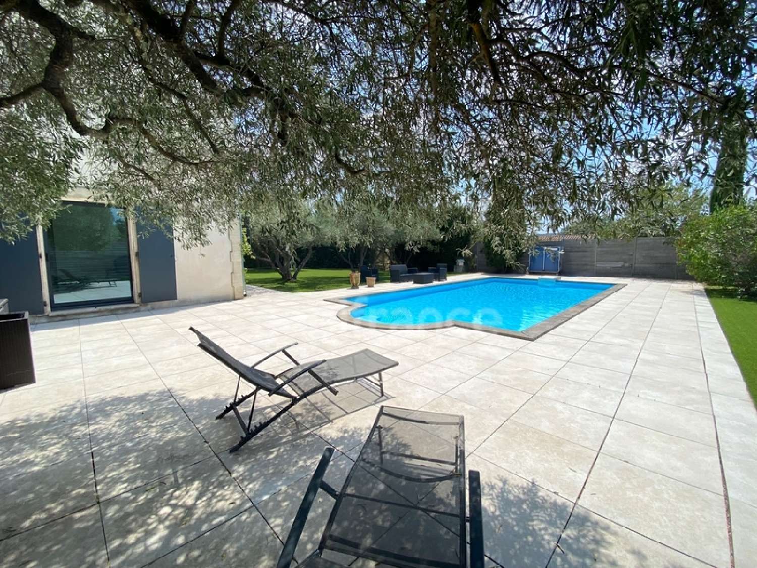  à vendre maison Saint-Maximin Gard 2