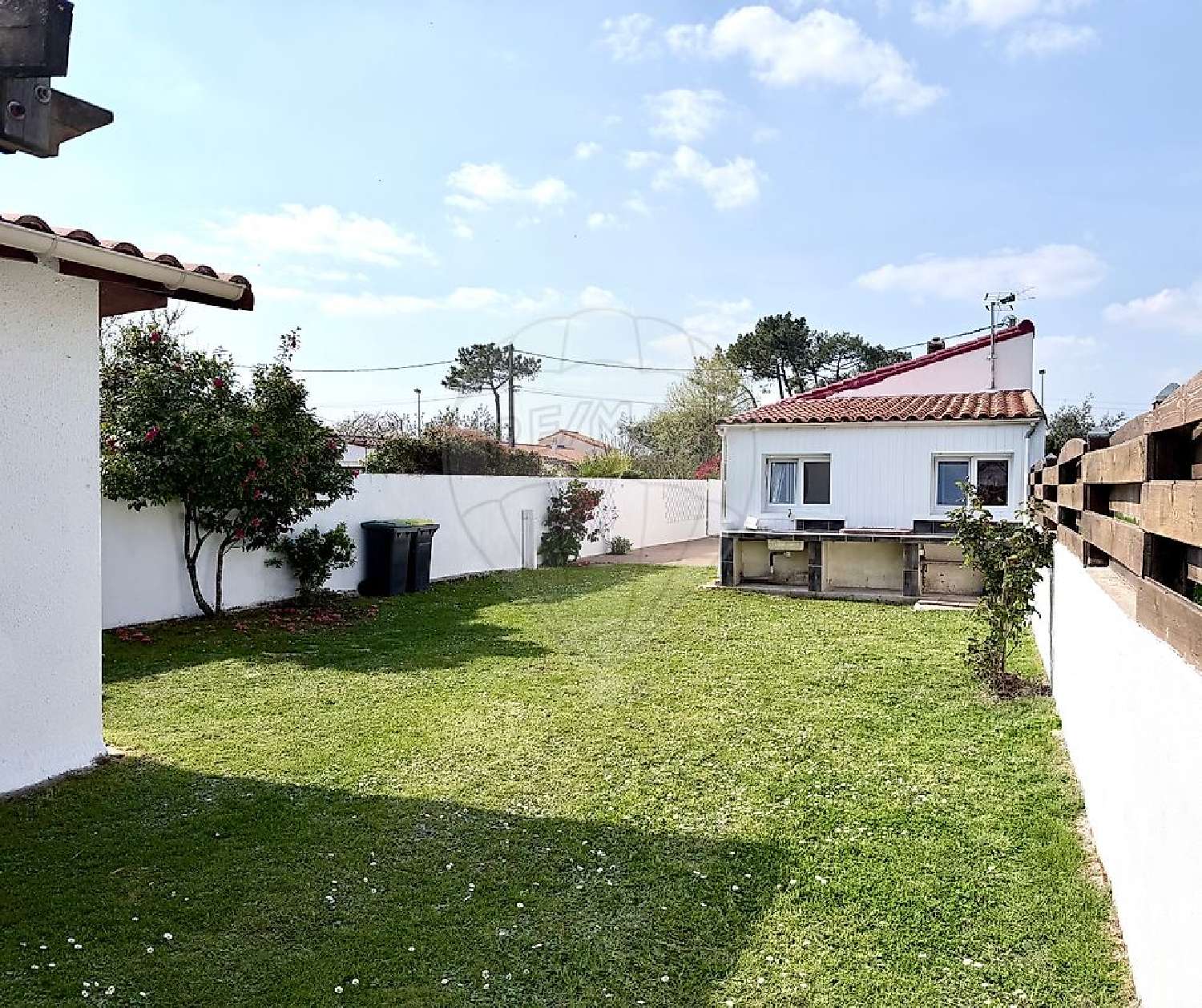 for sale house Saint-Palais-sur-Mer Charente-Maritime 2