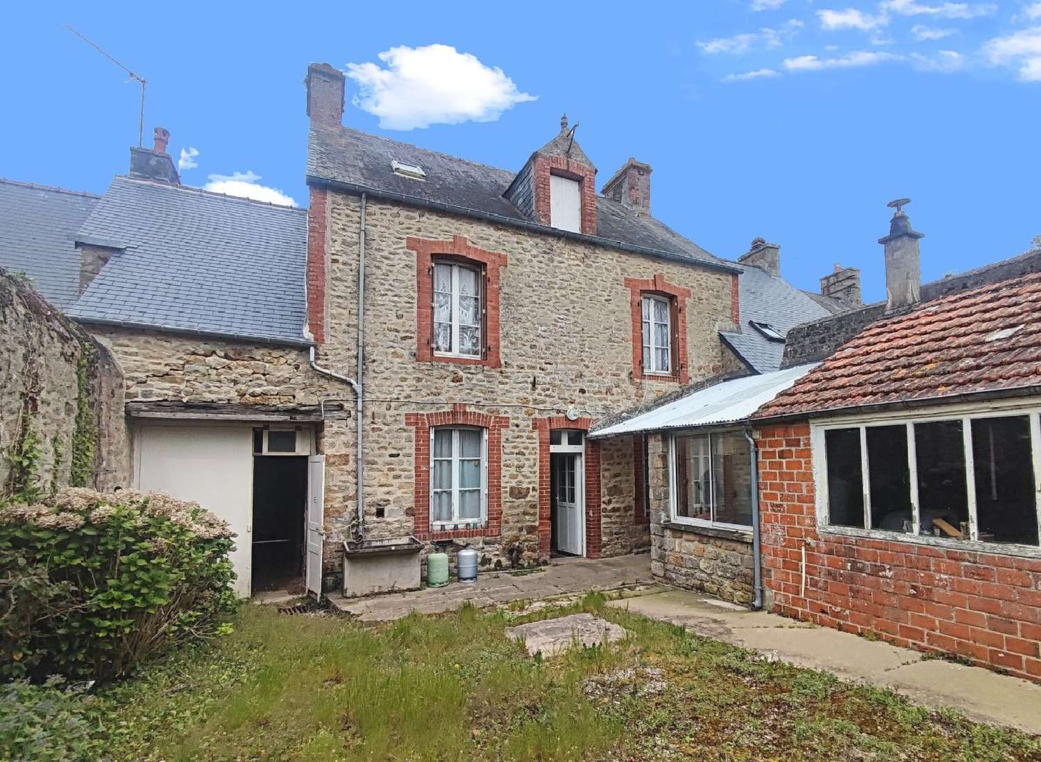 à vendre maison Saint-Pierre-Église Manche 1