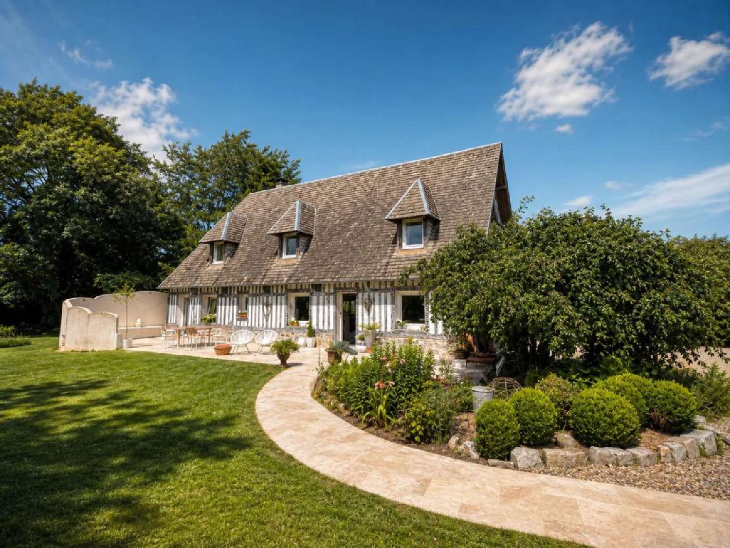 à vendre maison Saint-Pierre-en-Port Seine-Maritime 1