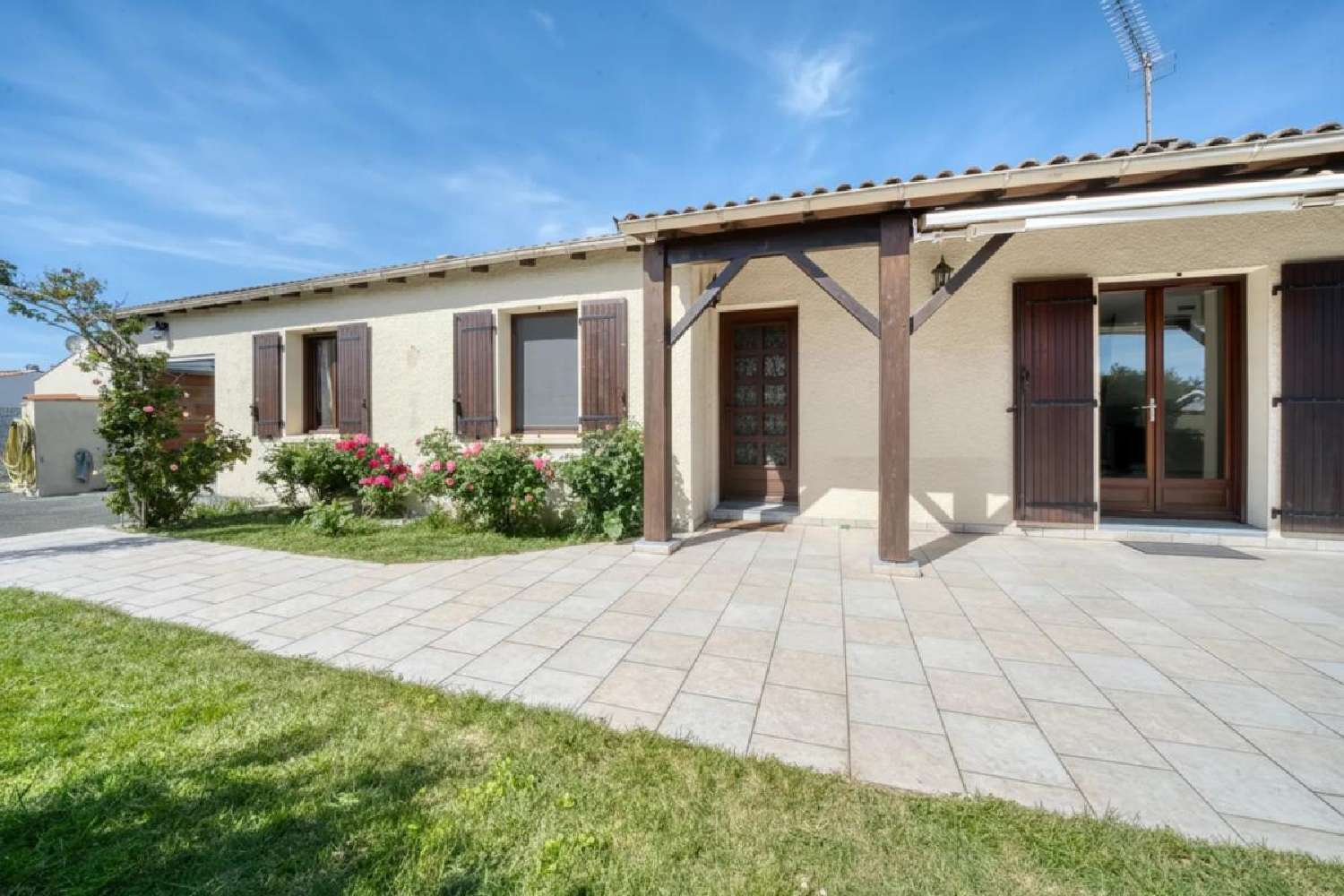 à vendre maison Saint-Sulpice-de-Royan Charente-Maritime 1