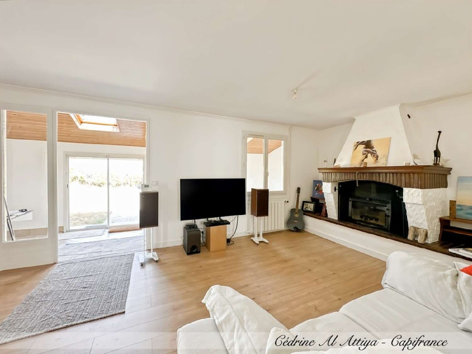 for sale house Saint-Xandre Charente-Maritime 1