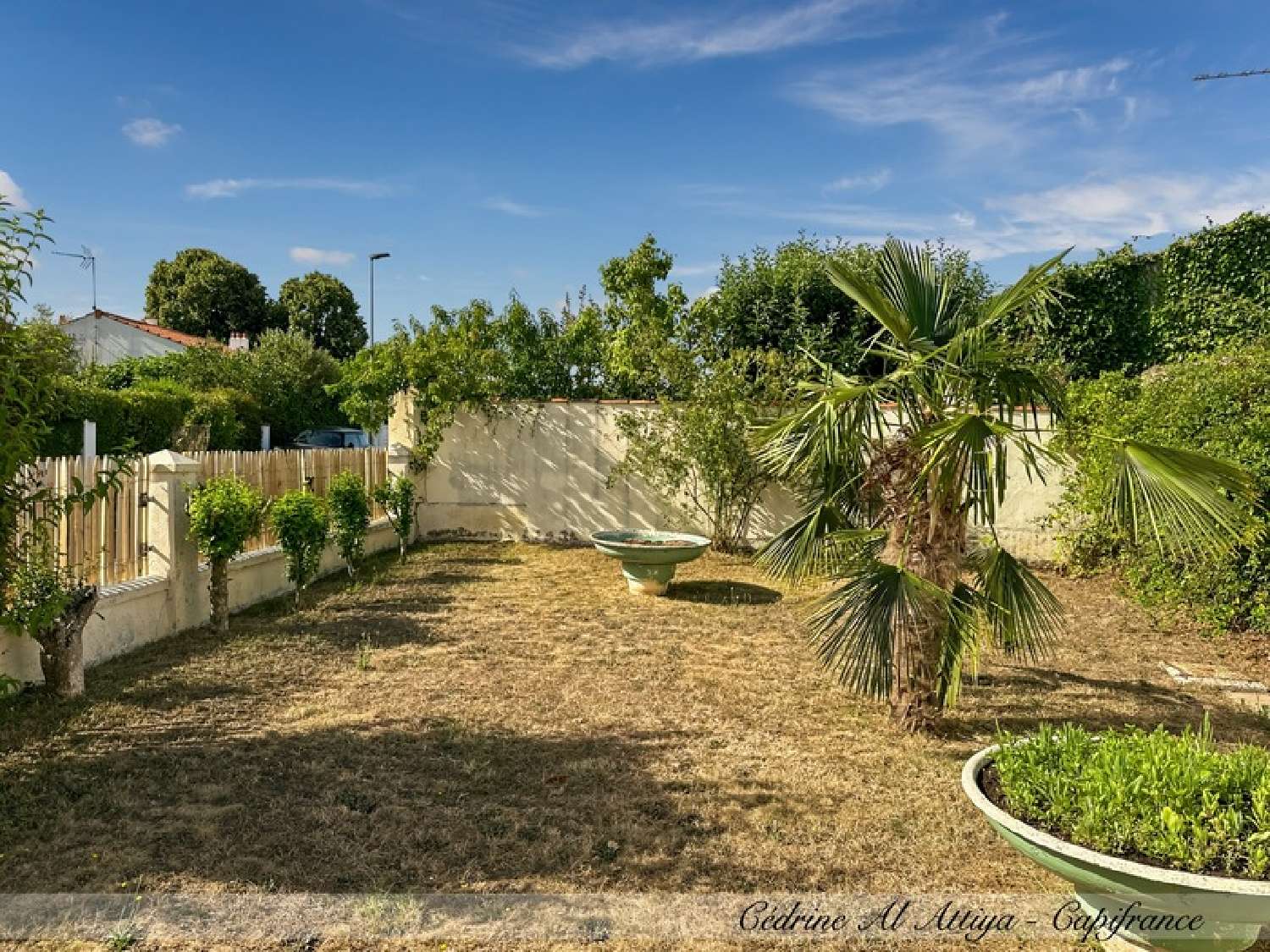 for sale house Saint-Xandre Charente-Maritime 2