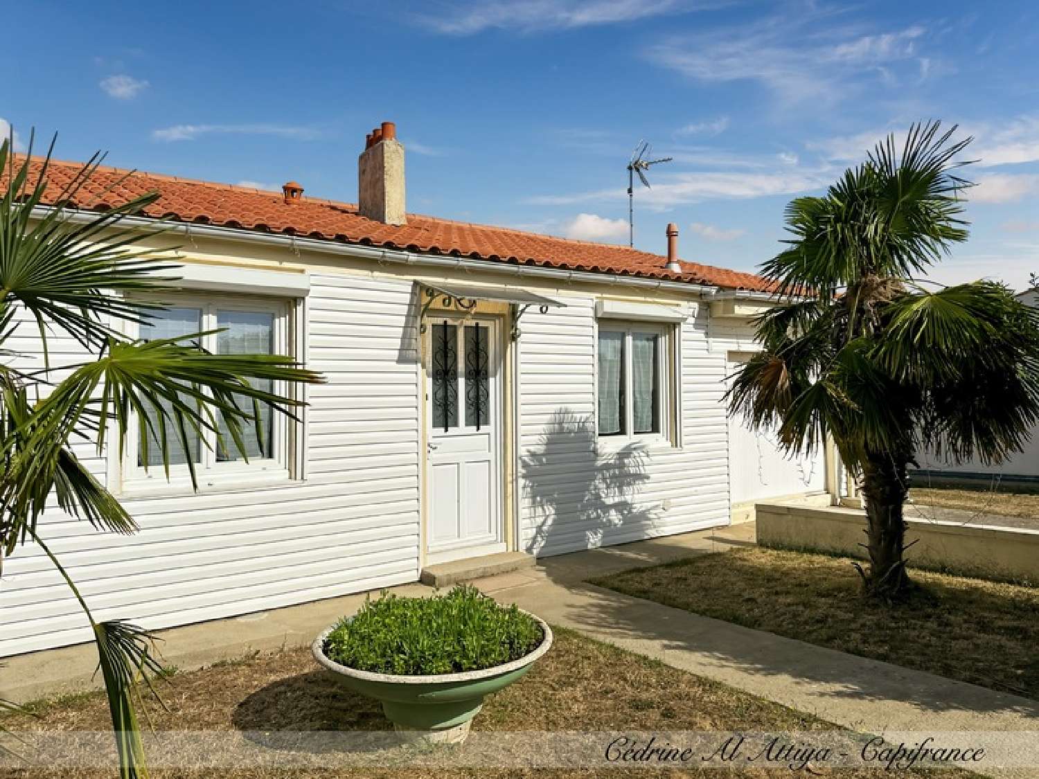 for sale house Saint-Xandre Charente-Maritime 3