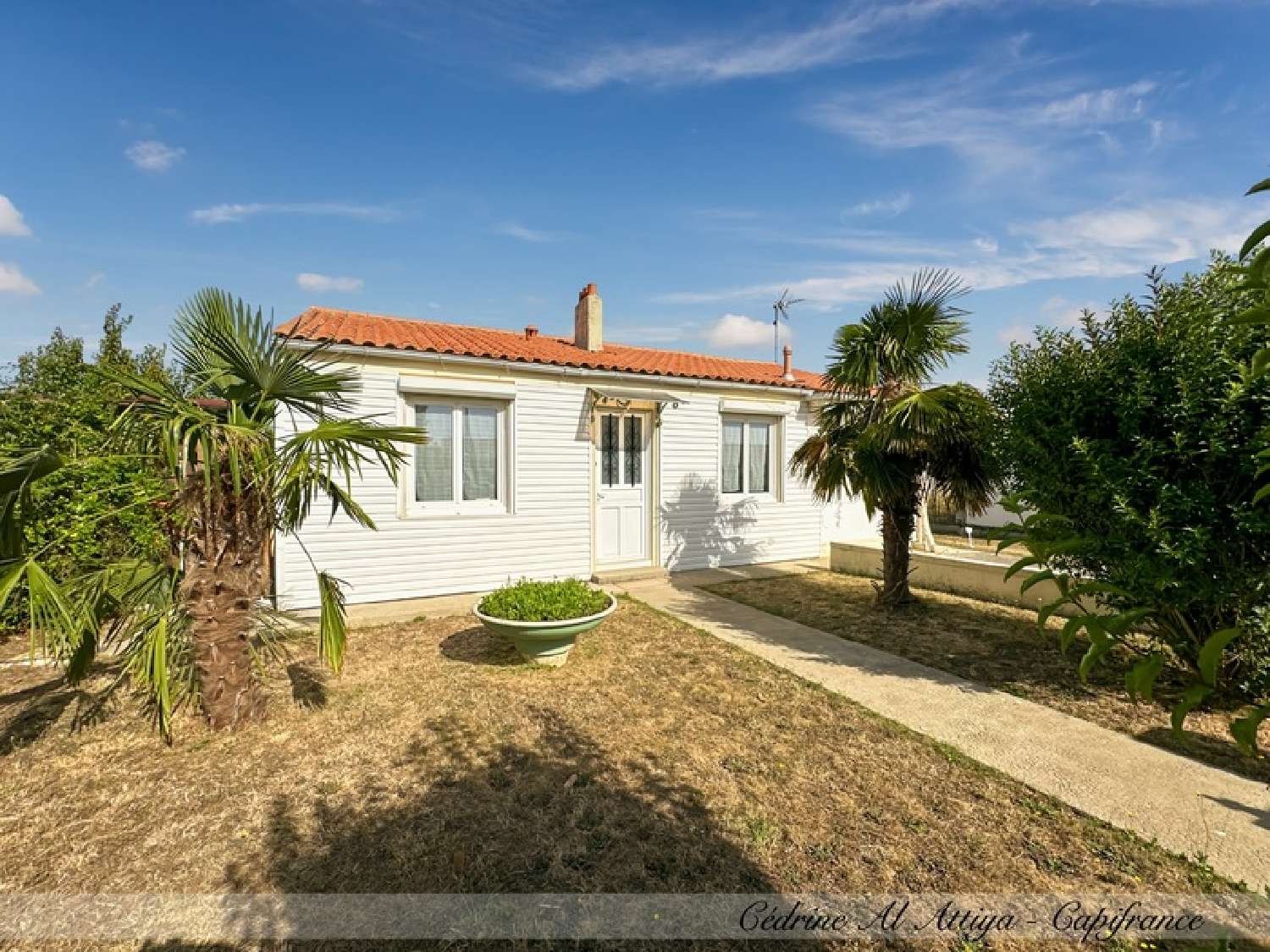 for sale house Saint-Xandre Charente-Maritime 8