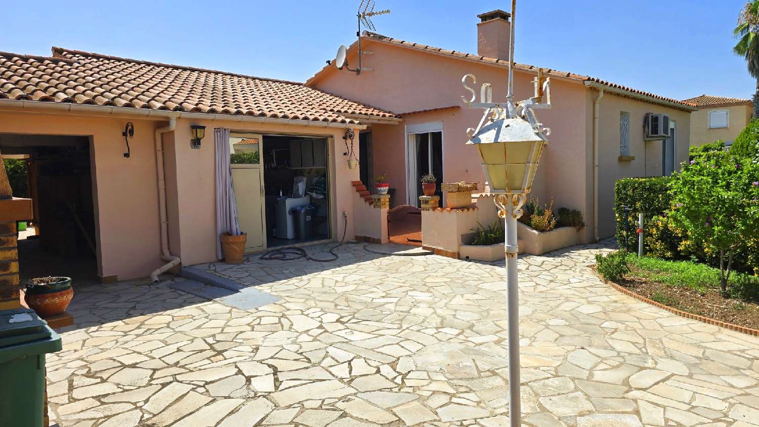 en venta casa Sauvian Hérault 1