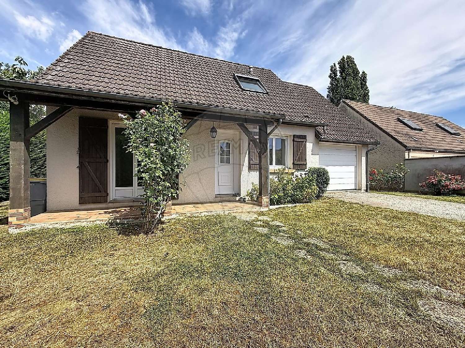 te koop huis Sens Yonne 2