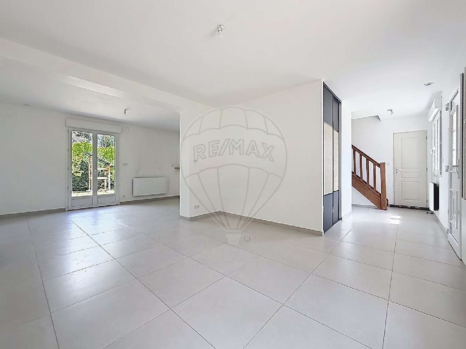 te koop huis Sens Yonne 5