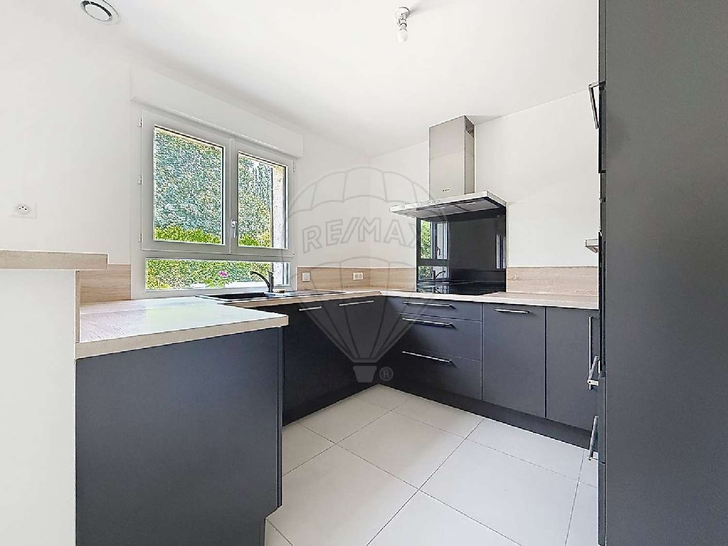 te koop huis Sens Yonne 8