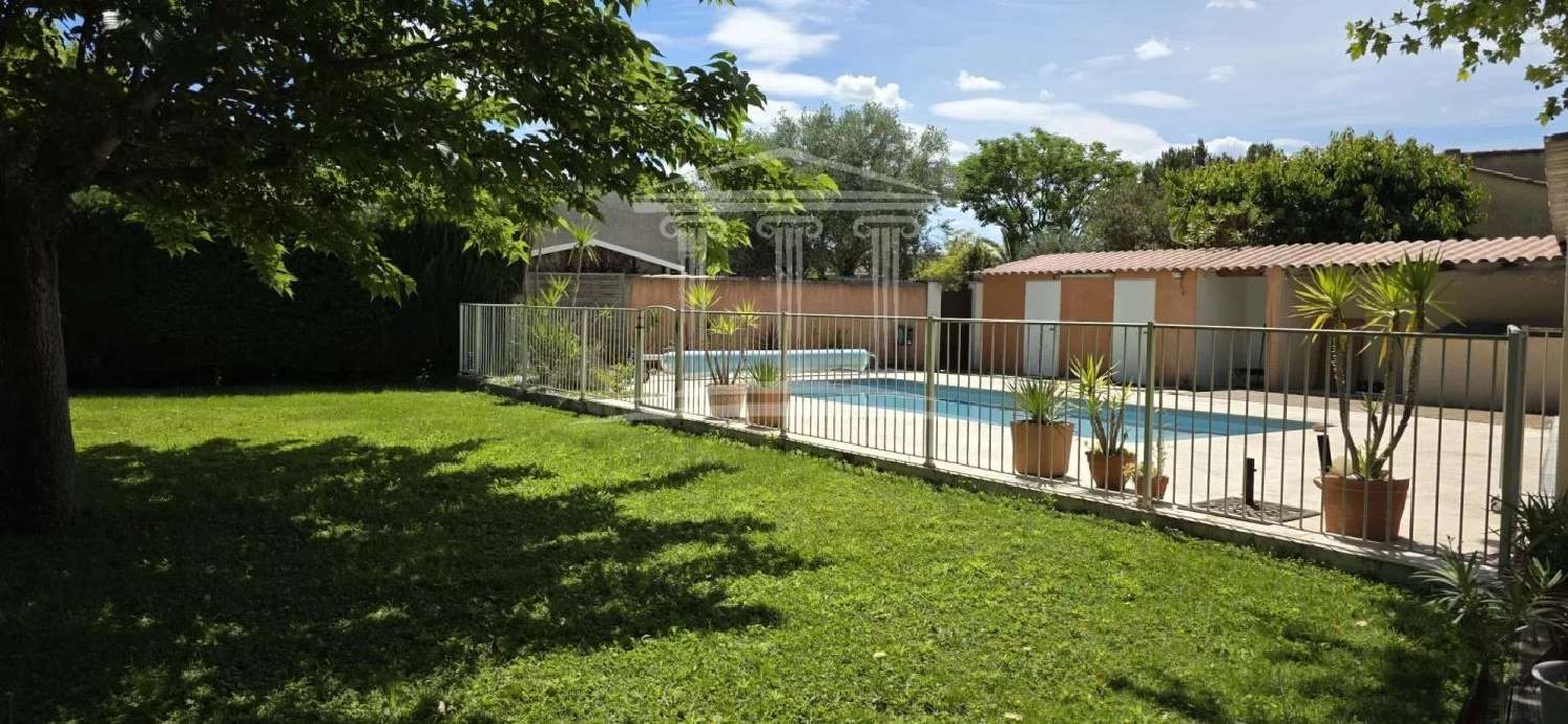 for sale house Sorgues Vaucluse 1