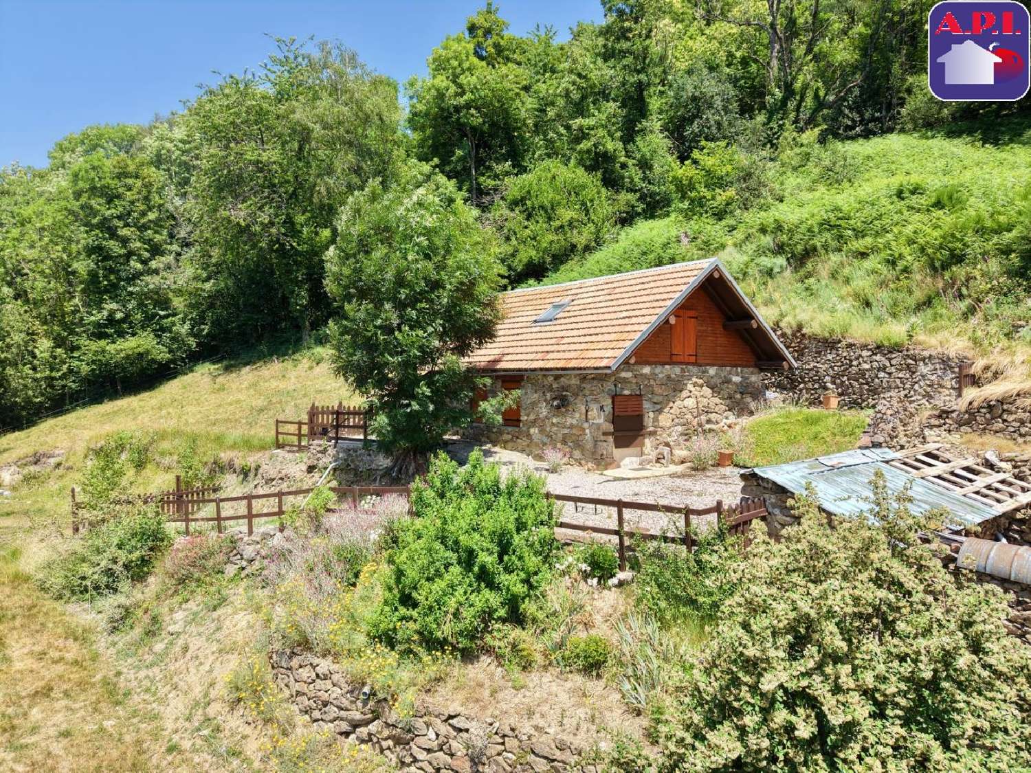 à vendre maison Tarascon-sur-Ariège Ariège 1