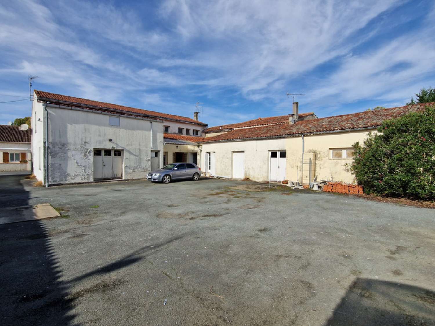 for sale house Tonnay-Boutonne Charente-Maritime 2