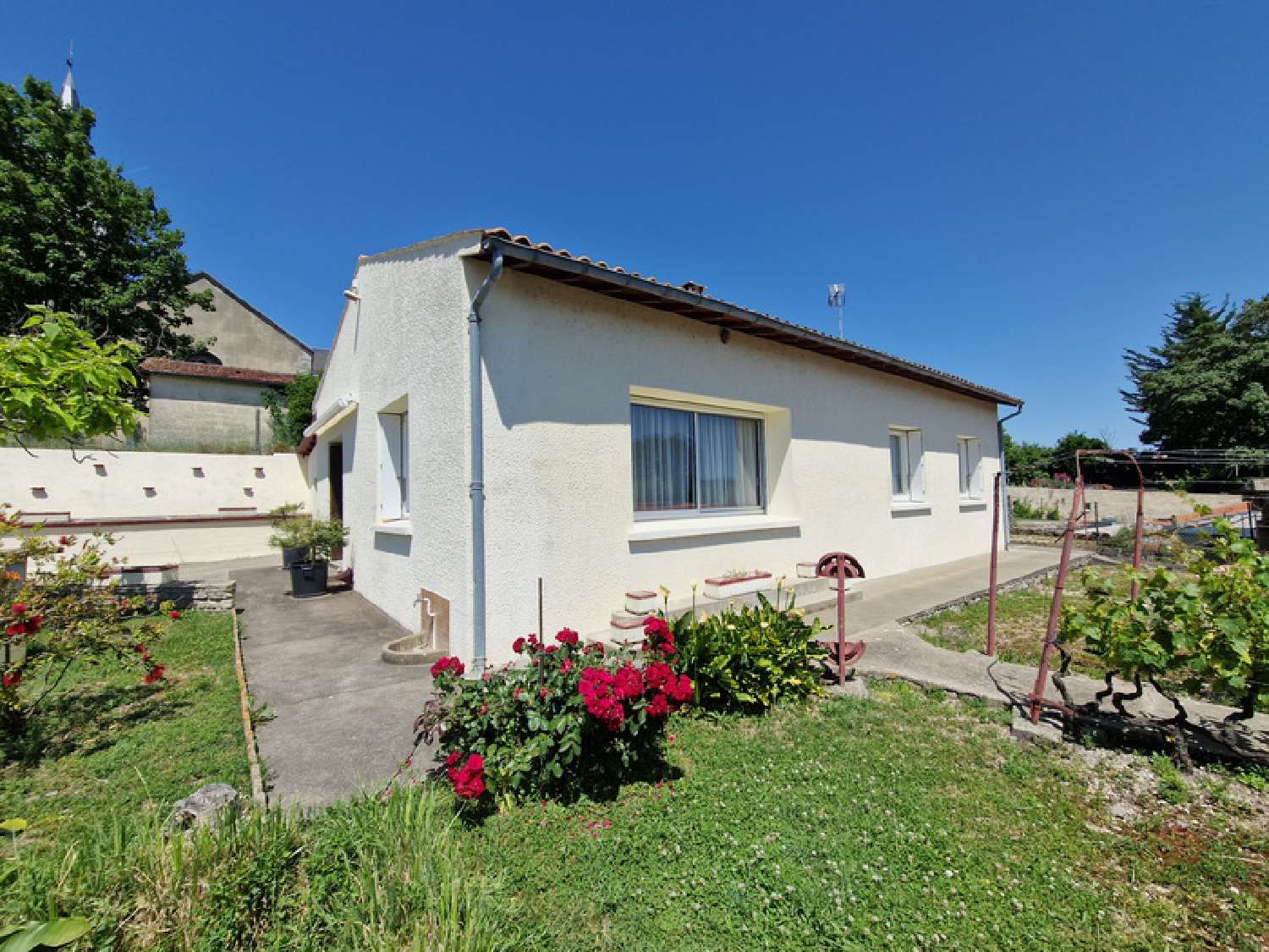 for sale house Tonnay-Boutonne Charente-Maritime 1