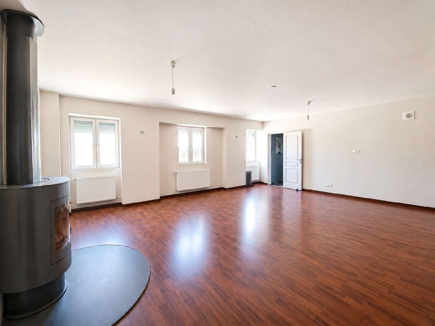 à vendre maison Tréves Rhône 1