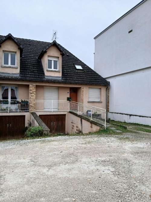 Troyes Aube huis foto