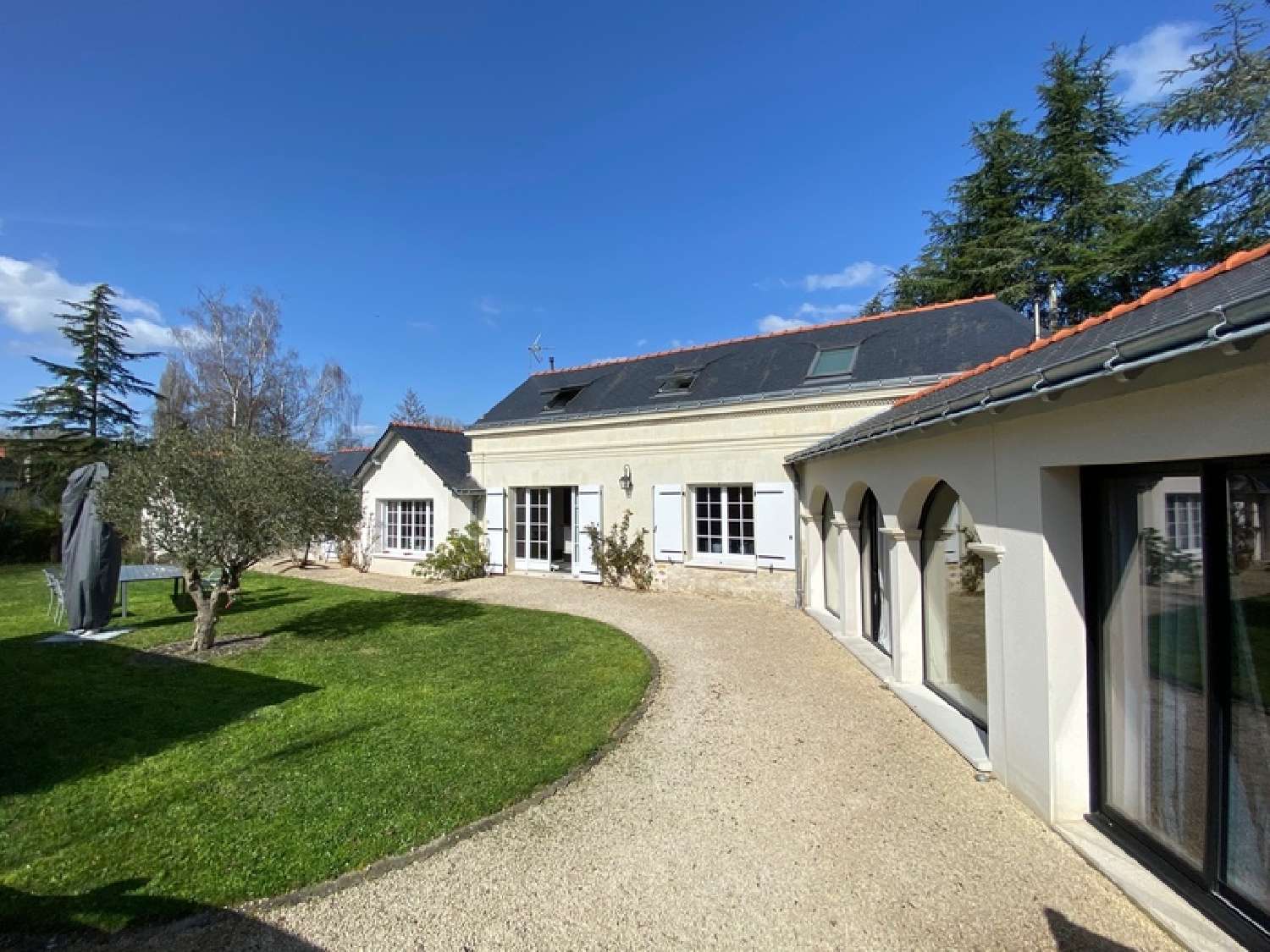 for sale house Varennes-sur-Loire Maine-et-Loire 1