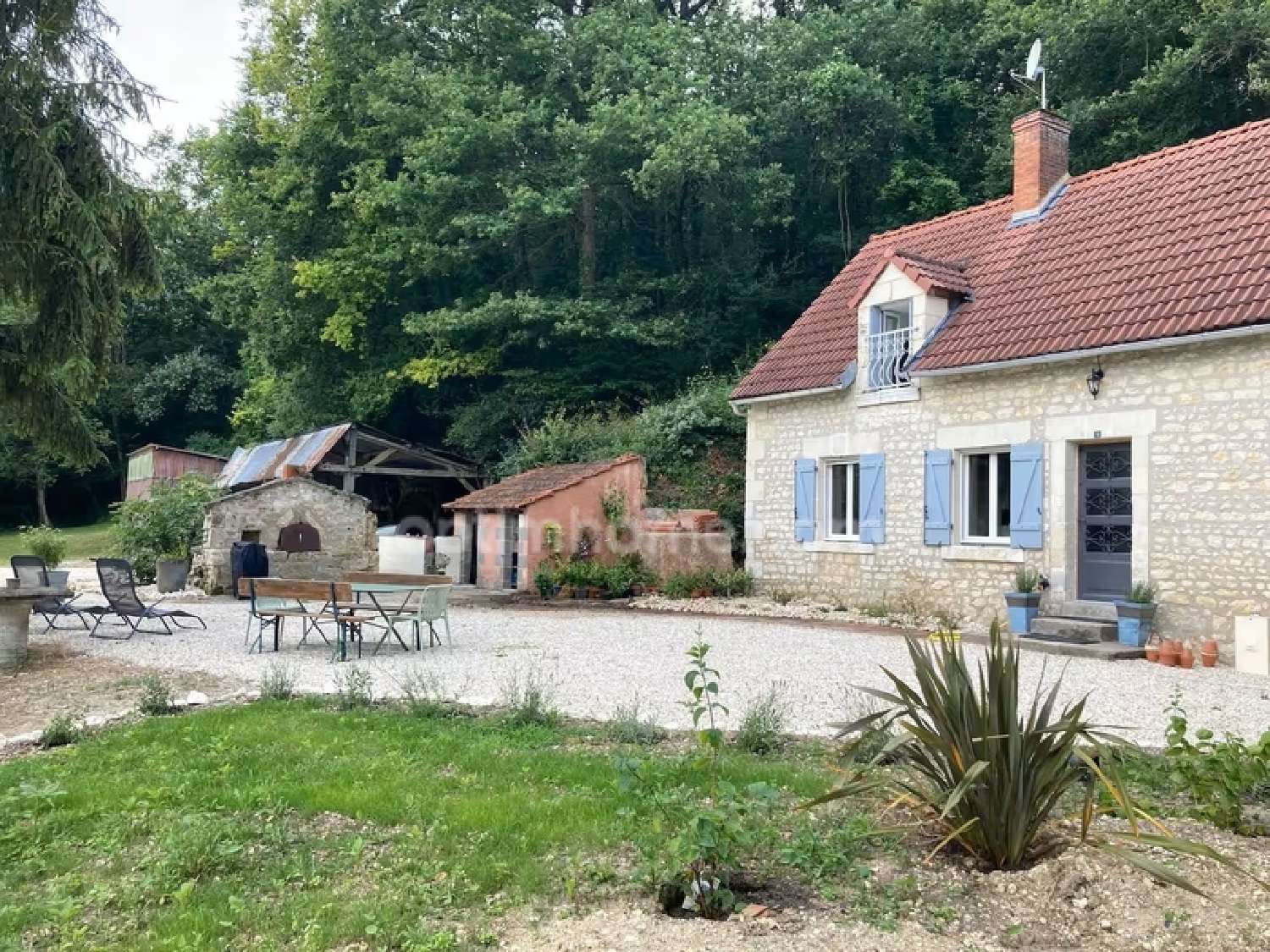 à vendre maison Villentrois Indre 2
