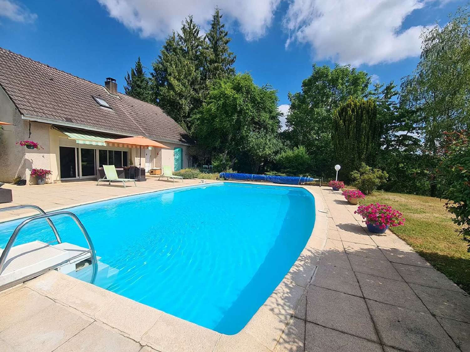  for sale house Wassy Haute-Marne 1
