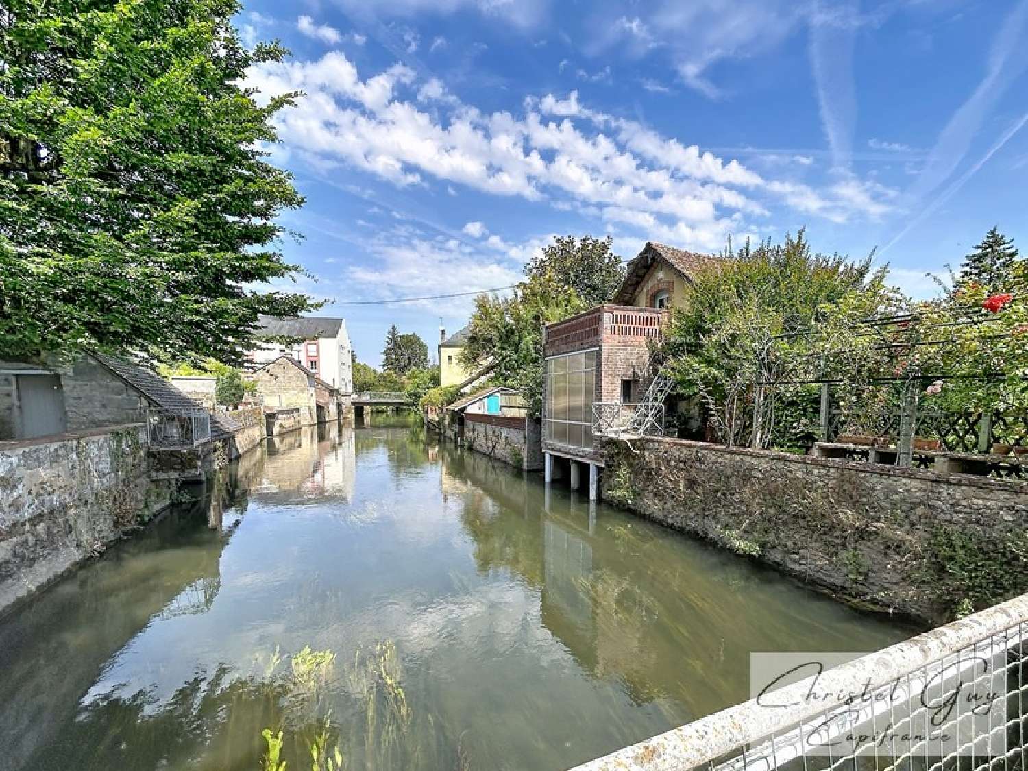 te koop herenhuis La Chartre-sur-le-Loir Sarthe 3