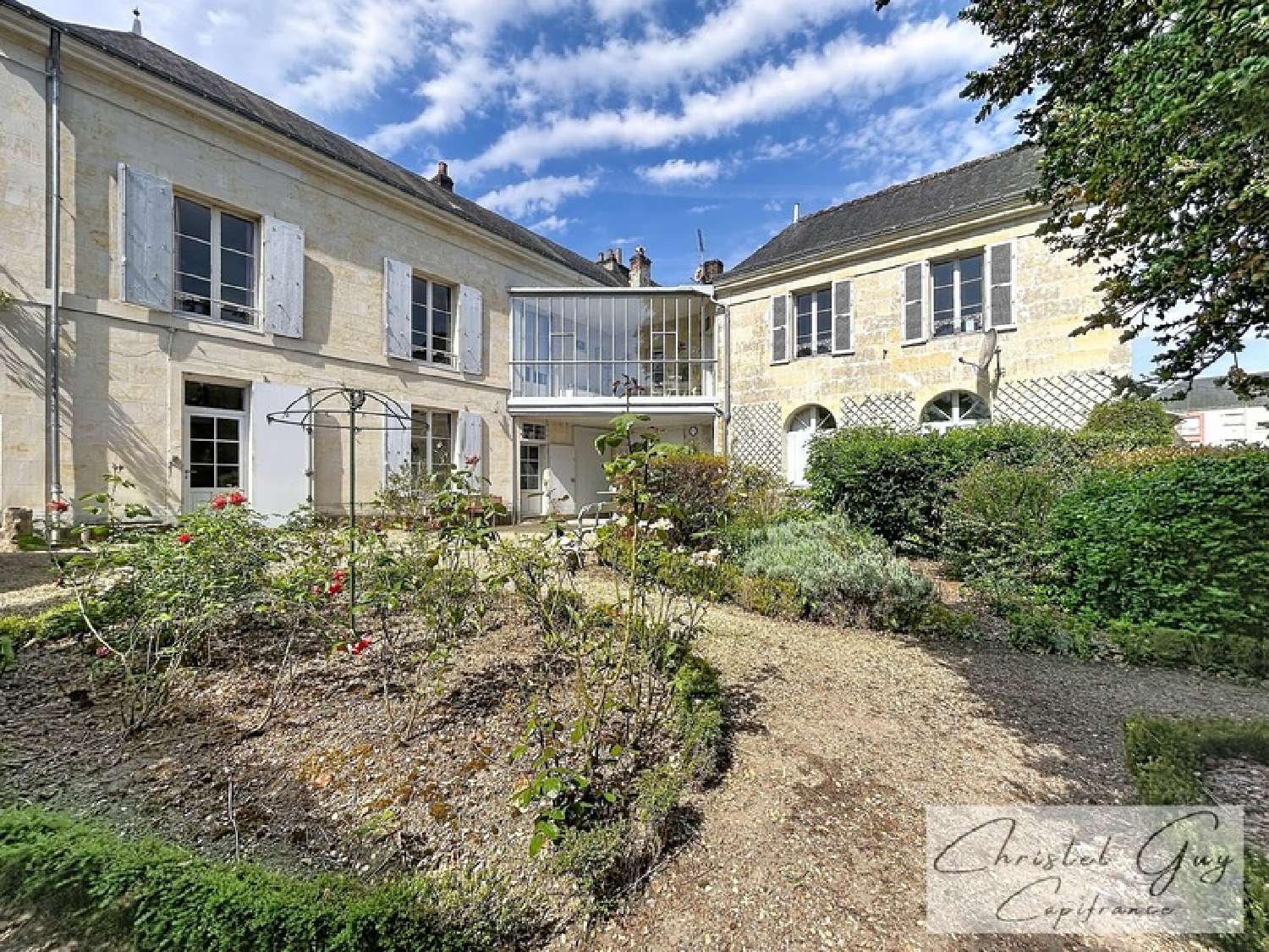 te koop herenhuis La Chartre-sur-le-Loir Sarthe 4